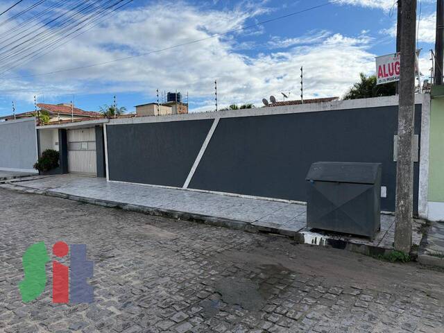 #58 - Casa para Locação em Cruz das Almas - BA